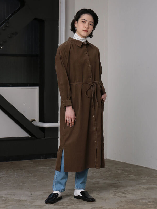 細コーデュロイシャツワンピース Koe コエ 公式 通販サイト Koe コエ のワンピース