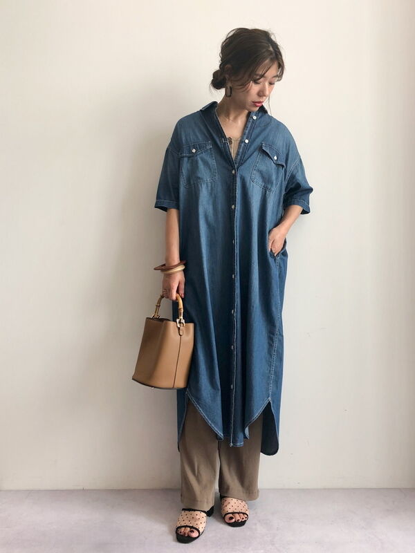 半袖デニムシャツワンピース Koe コエ 公式 通販サイト Koe コエ のワンピース