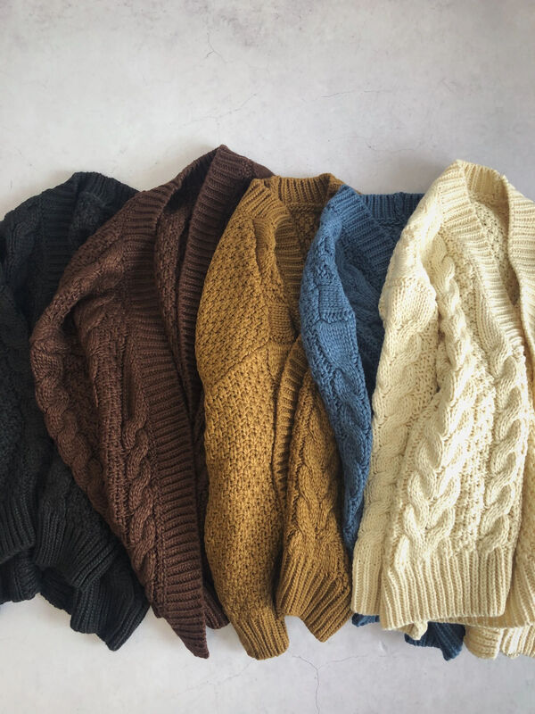 ローゲージケーブルニットカーディガン Koe コエ 公式 通販サイト Koe コエ のニット セーター