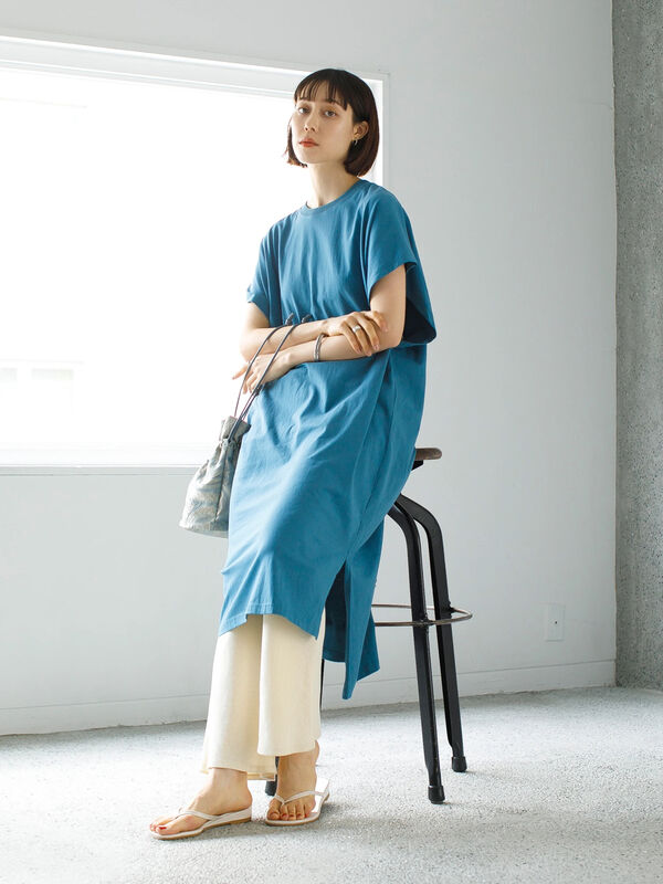 サイドスリットリラックスtシャツワンピース Koe コエ 公式 通販サイト Koe コエ のワンピース